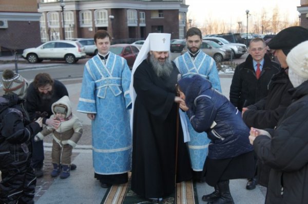 Служение Митр. Павла 2015