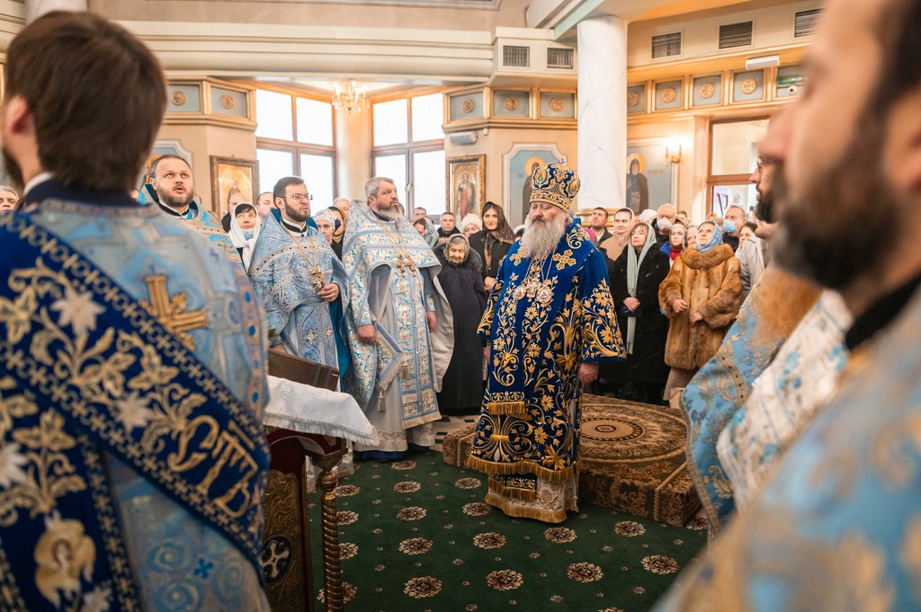 Служба с Митрополитом Павлом. 8.01.2022г.