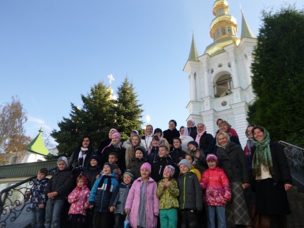Экскурсия детей в Киево-Печерскую Лавру, 2014г.