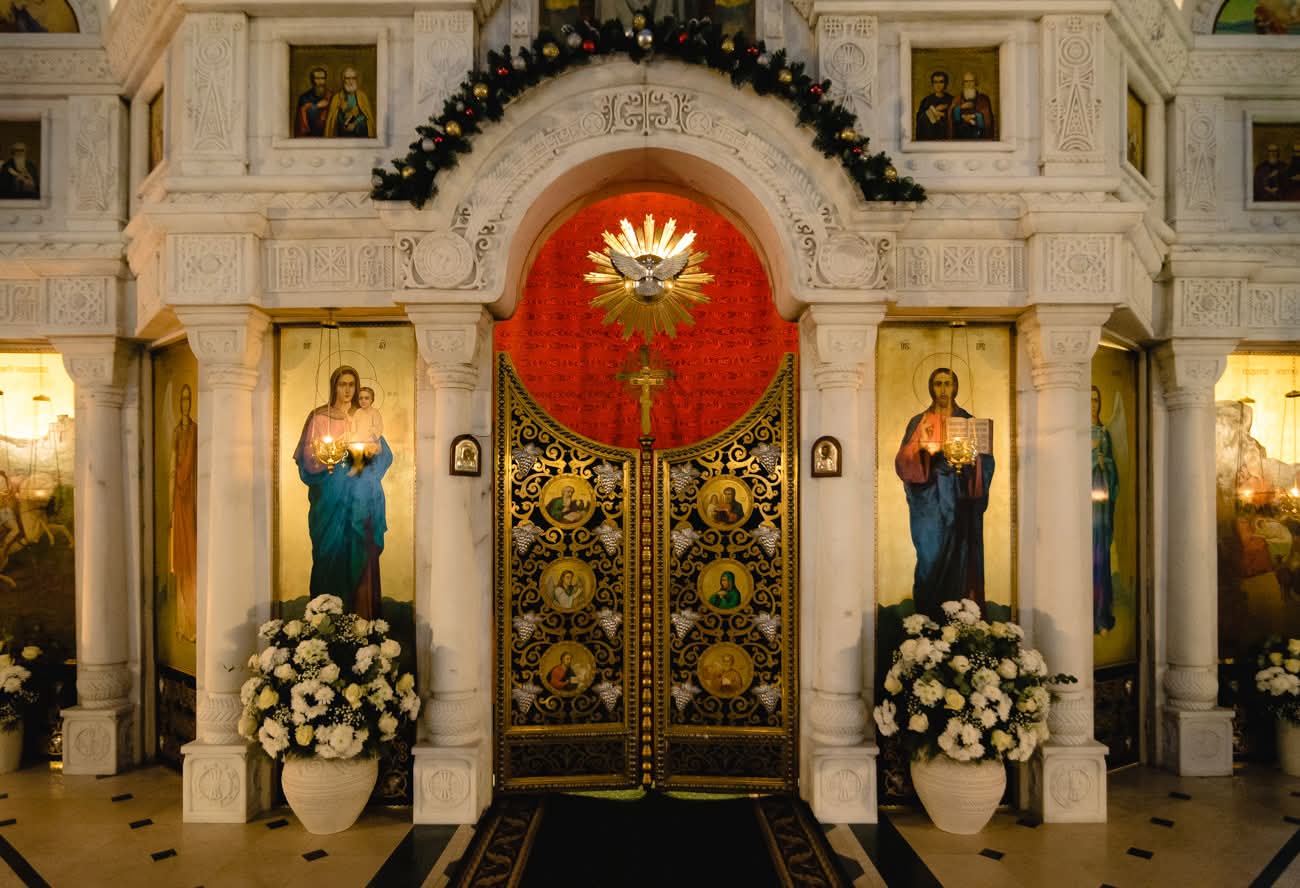 храм
